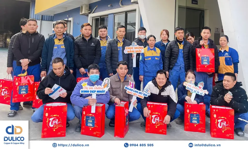 dulico tang qua tet nhan vien 6